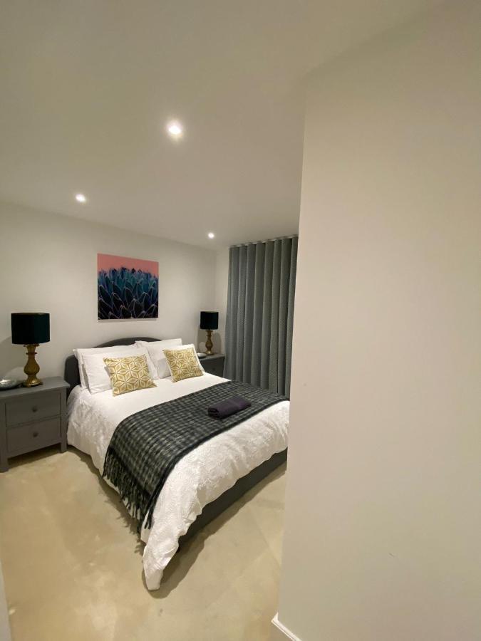 Fabulous 2 Bed Apartment In Vauxhall London Exterior photo