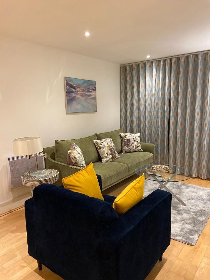 Fabulous 2 Bed Apartment In Vauxhall London Exterior photo