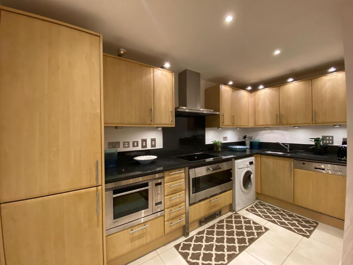 Fabulous 2 Bed Apartment In Vauxhall London Exterior photo