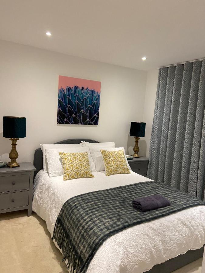 Fabulous 2 Bed Apartment In Vauxhall London Exterior photo