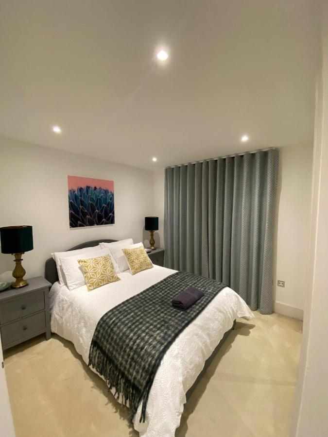 Fabulous 2 Bed Apartment In Vauxhall London Exterior photo