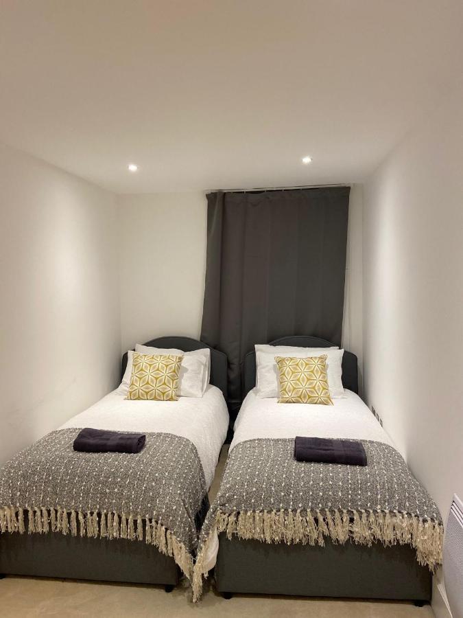 Fabulous 2 Bed Apartment In Vauxhall London Exterior photo